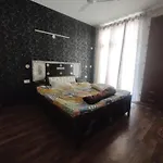 Santusti Flat